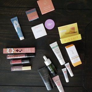 Mixed lot Qty 17 Regular & Travel Size Makeup Skin Hair Beauty Care NIB